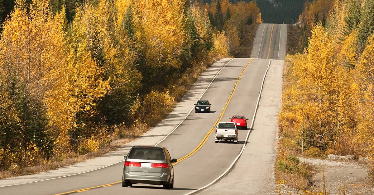 Lane Driving Rules in Alberta AMA